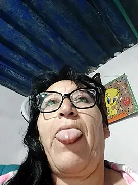 clarita_01: απευθείας συνομιλία ΧΧΧ