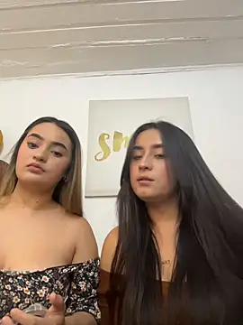 Antonella_Julieta's Live XXX Chat