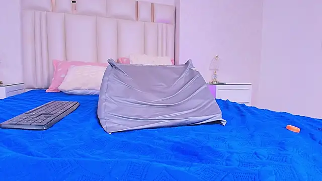 Živý XXX chat alanarose18