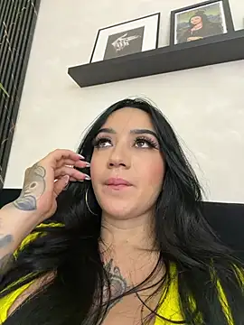 EmmyEvans1n Live XXX chat