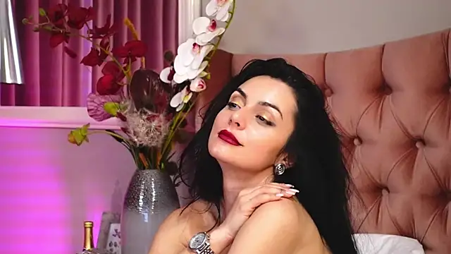 LadyAnyaa: онлайн-секс-чат