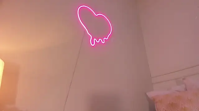 _lucia_18 Obrolan Langsung XXX