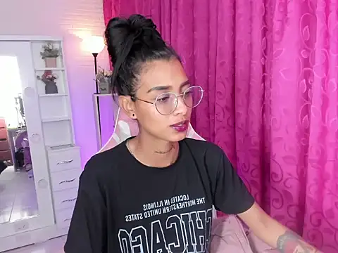 KarlaSlutSkinny__: онлайн-секс-чат