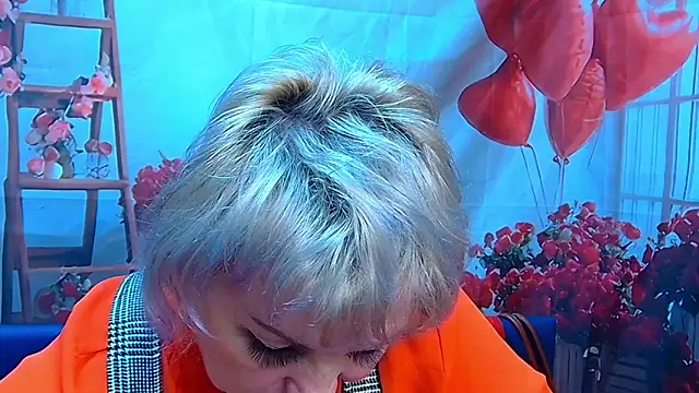 RenataDaster Adlı Modelin Canlı XXX Sohbeti