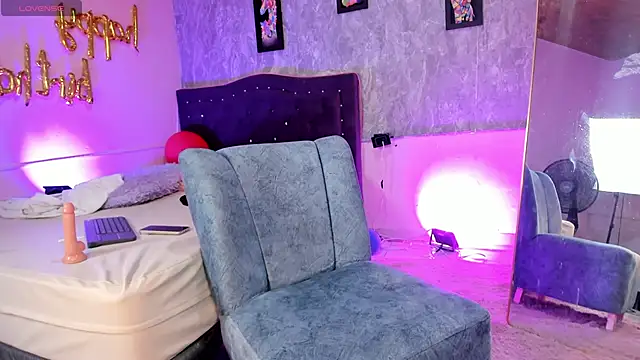 Lauren_smiles – Live XXX-chat