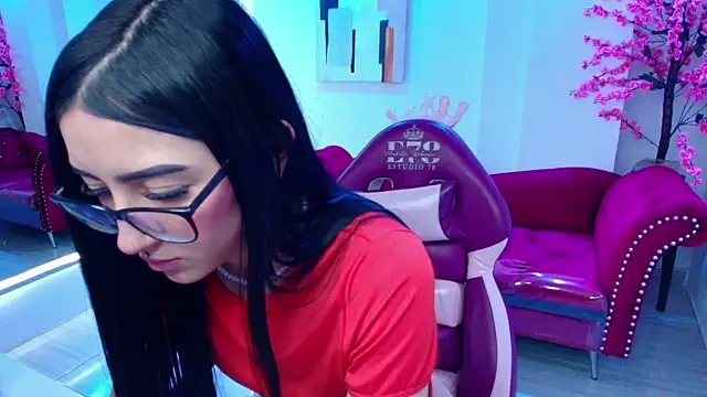 Emily_andrews Obrolan Langsung XXX