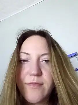 KattyLuuu live XXX chat