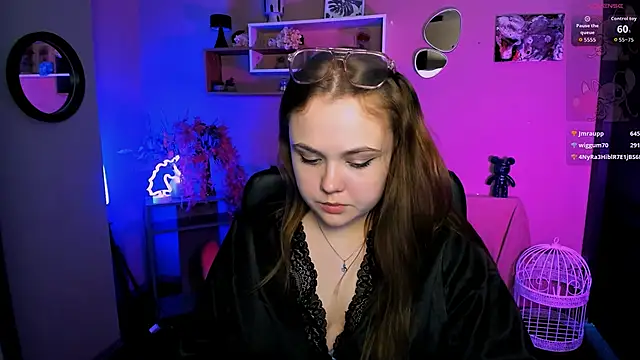 keri_ti live XXX chat