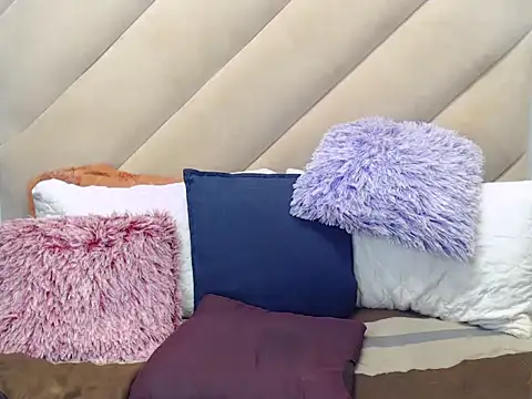 دردشة TokyoXXX الجنسية المباشرة