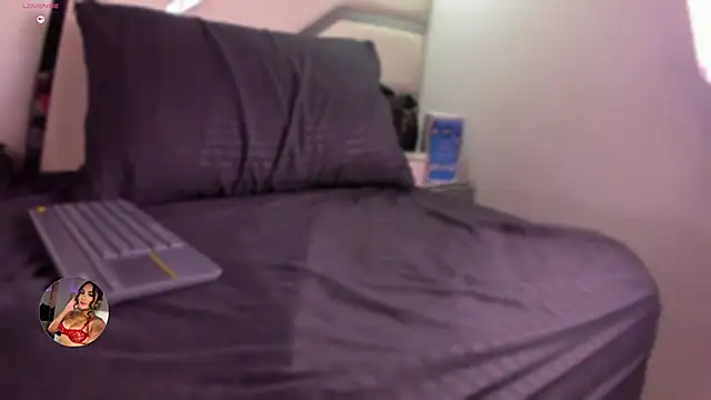 Živý XXX chat Kendall__evanss