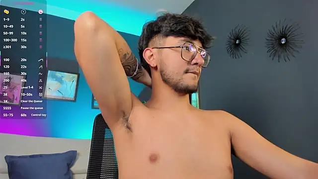 Dante_Rushx Show in webcam