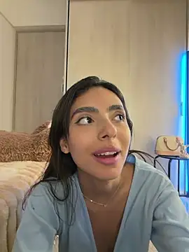 ZaraLuuv live XXX chat