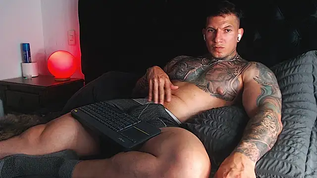 Živý XXX chat Shane_Clay