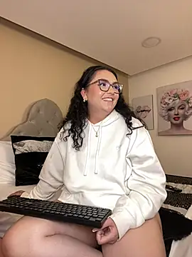 دردشة AlmaraRouge الجنسية المباشرة