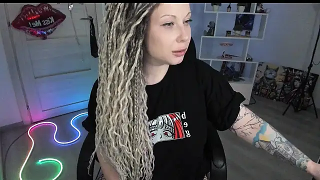 HoneySallyMoore élő XXX-chatje