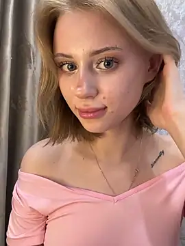 Alisaa_Kisaa Live XXX-Chat