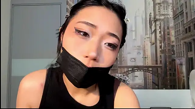 SweetMiaXO 现场XXX聊天