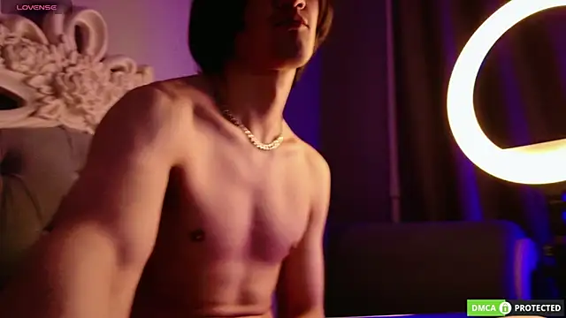 CalvinOwens 即時 XXX 聊天