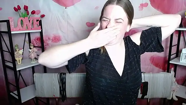 FreyaDakのライブXXXチャット