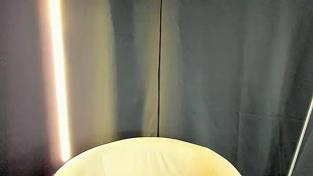 CalmFever's Live XXX Chat