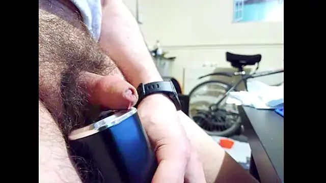 hairyuncut00 Adlı Modelin Web Kamerası Şovu