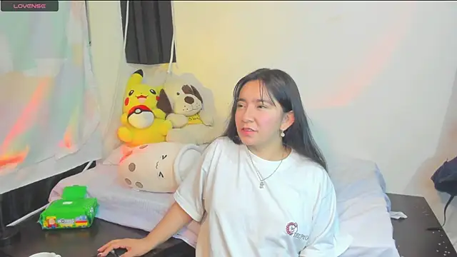 دردشة litle_mily_ الجنسية المباشرة