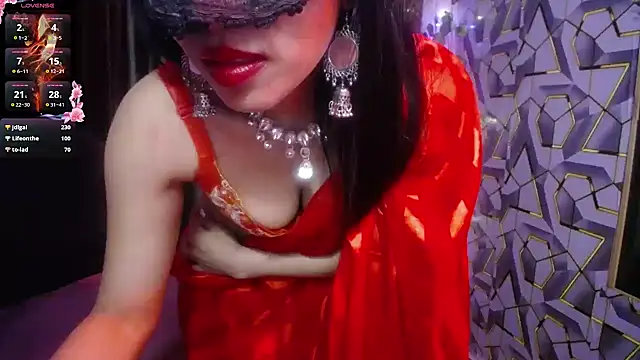 heyy_kiran's Live XXX Chat