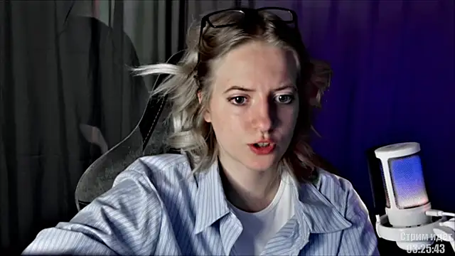 Chat XXX ao vivo de HeyAlise