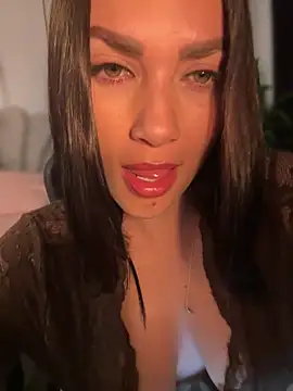 Онлайн чат XXX HannaBeckett