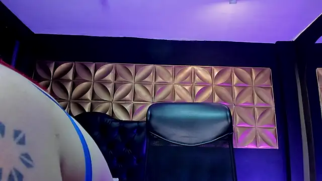 Онлайн чат XXX Laurenhillcute14