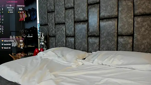 Matureyulyet live XXX chat