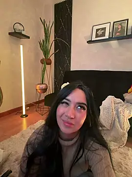 Chat +18 de EmmyEvans1 ao vivo