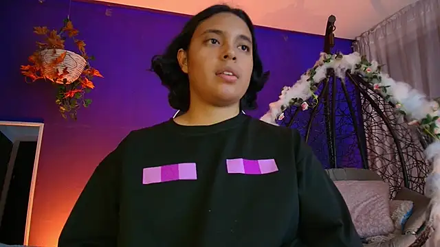 XXX chat uživo modela Emmapark_