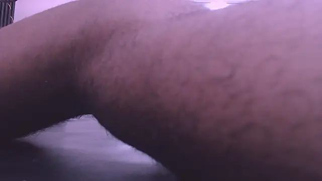 Santiago_Ortiz_: διαδικτυακό σόου στην κάμερα