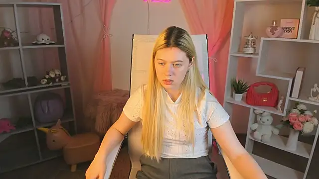 CelestineMauriac Live XXX-Chat