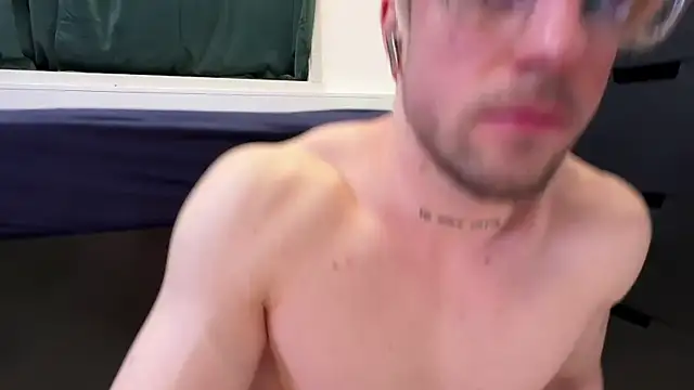 killa2053's Live XXX Chat