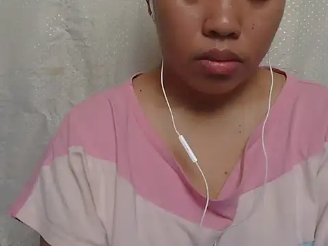 ChubbyButty Live XXX-Chat