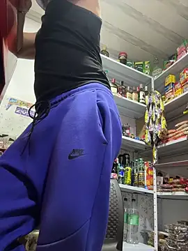 Pertunjukan Kamera Web Dimitri_Colleman