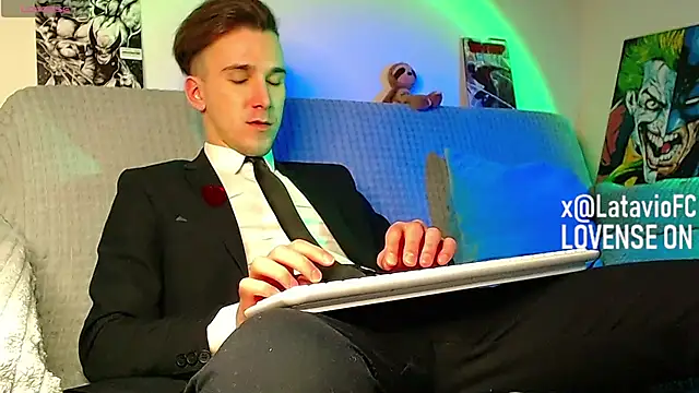 Midnighter_ Webcam Show