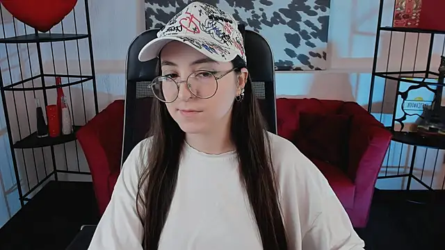 VirtuallVoyant 라이브 XXX 채팅