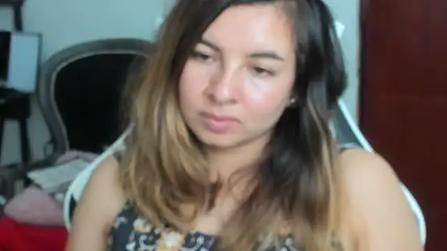 __Emma__11__Lecat_ Obrolan Langsung XXX