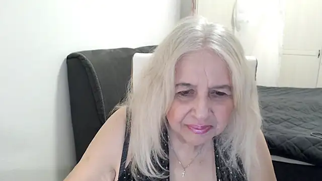 SusiLifeXXX's Live XXX Chat