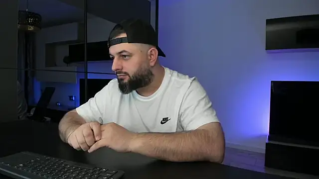 DravenPeak – Live XXX-chat