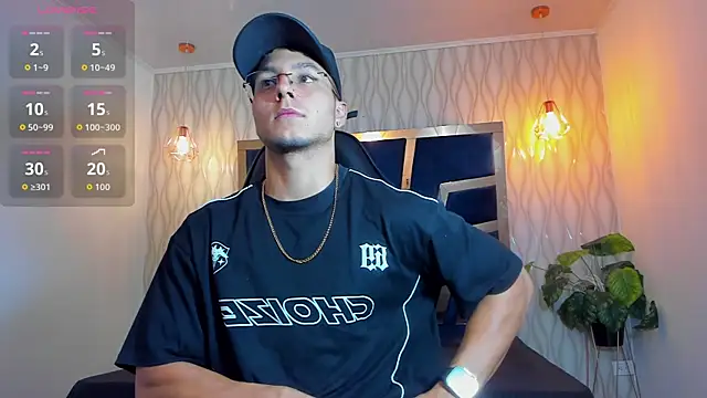 Noah_Clarkk – Live XXX-chat