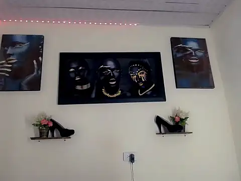 Tatoo_Noah – Live XXX-chat