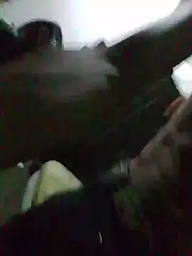 blackhot22c: διαδικτυακό σόου στην κάμερα