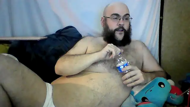 Show modela BriTheTopBear na web-kameri