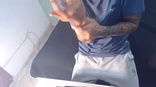 raife_70 – Live XXX-chat