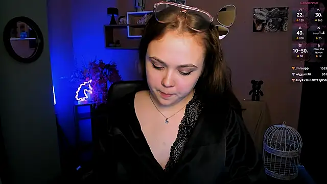 keri_ti's Live XXX Chat