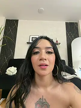 Chat +18 de EmmyEvans1 ao vivo